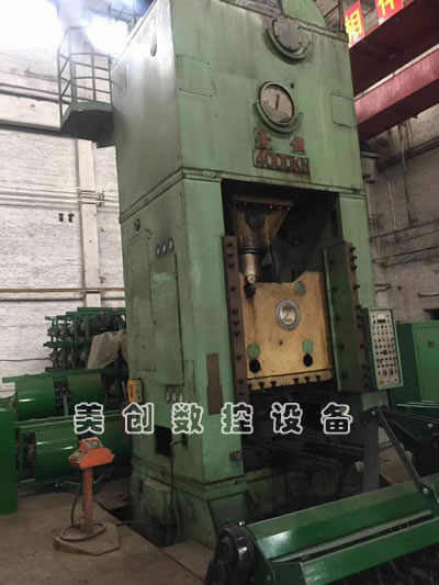 ���։����C(j��) �I��JF31-400�]ʽ���c(di��n)�����C(j��)